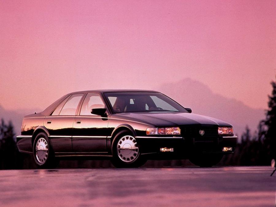  Cadillac Seville STS 1992 года  (фото 13 из 19)